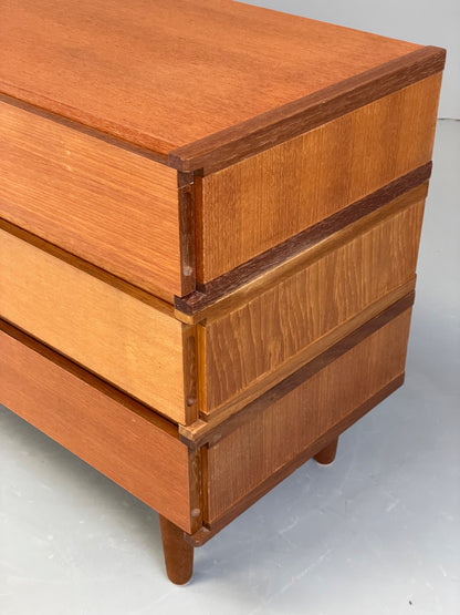 Vintage Chest of Drawers Teak Retro Mid Century White Interior EB13105