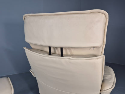 Vintage Stressless Chair and Stool Cream Leather Ekornes Original 1990s EB13078