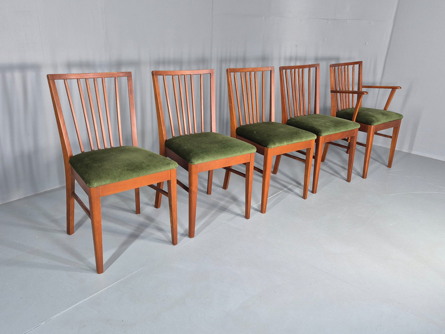 5 Vintage 1960s Dining Chairs Beech Wood frames Green Velvet Seats Retro EB12184