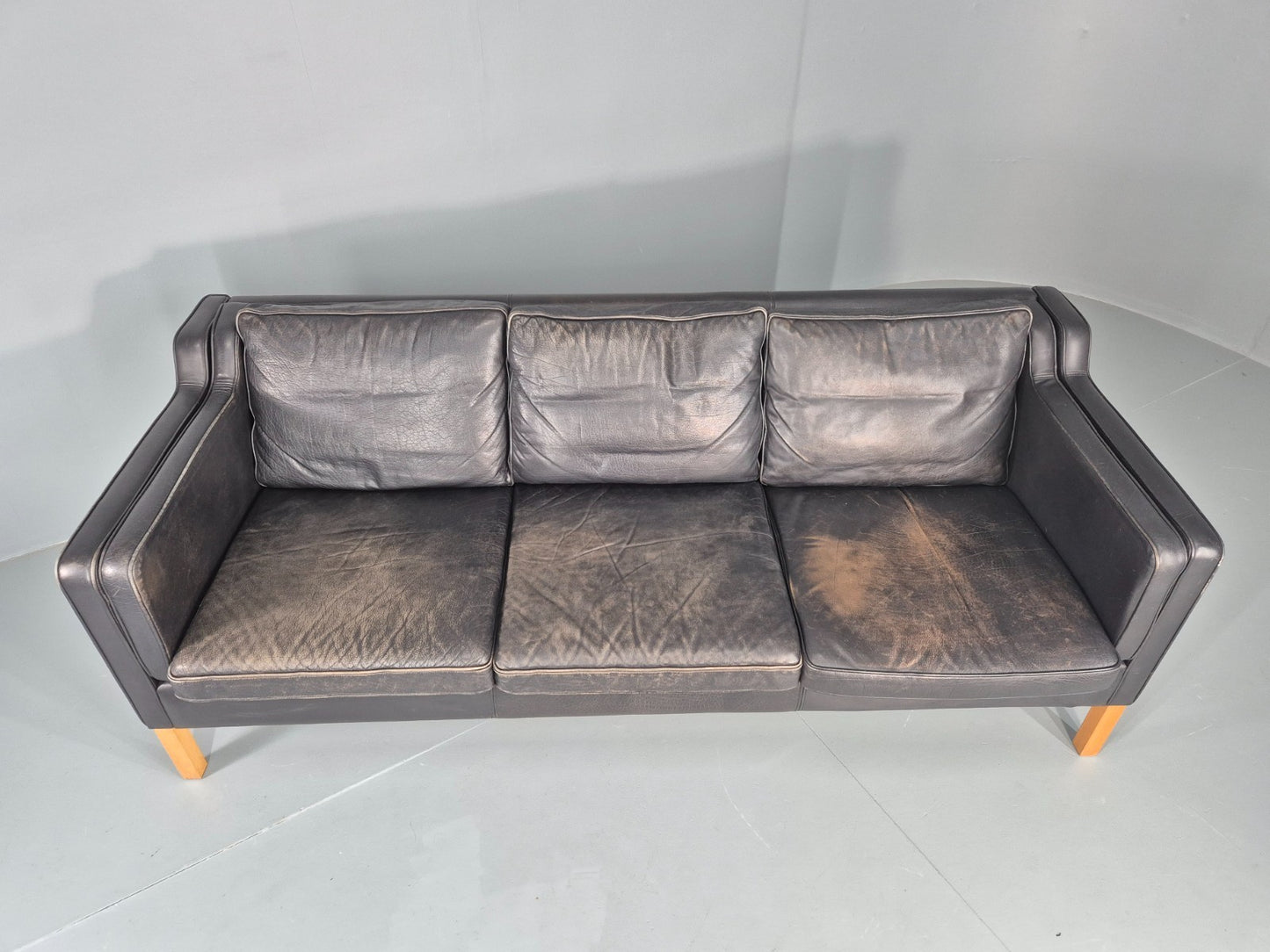 Danish Mid-Century 3-Seater Black Leather Sofa — Vintage Mogensen Style, Solid Wood Frame