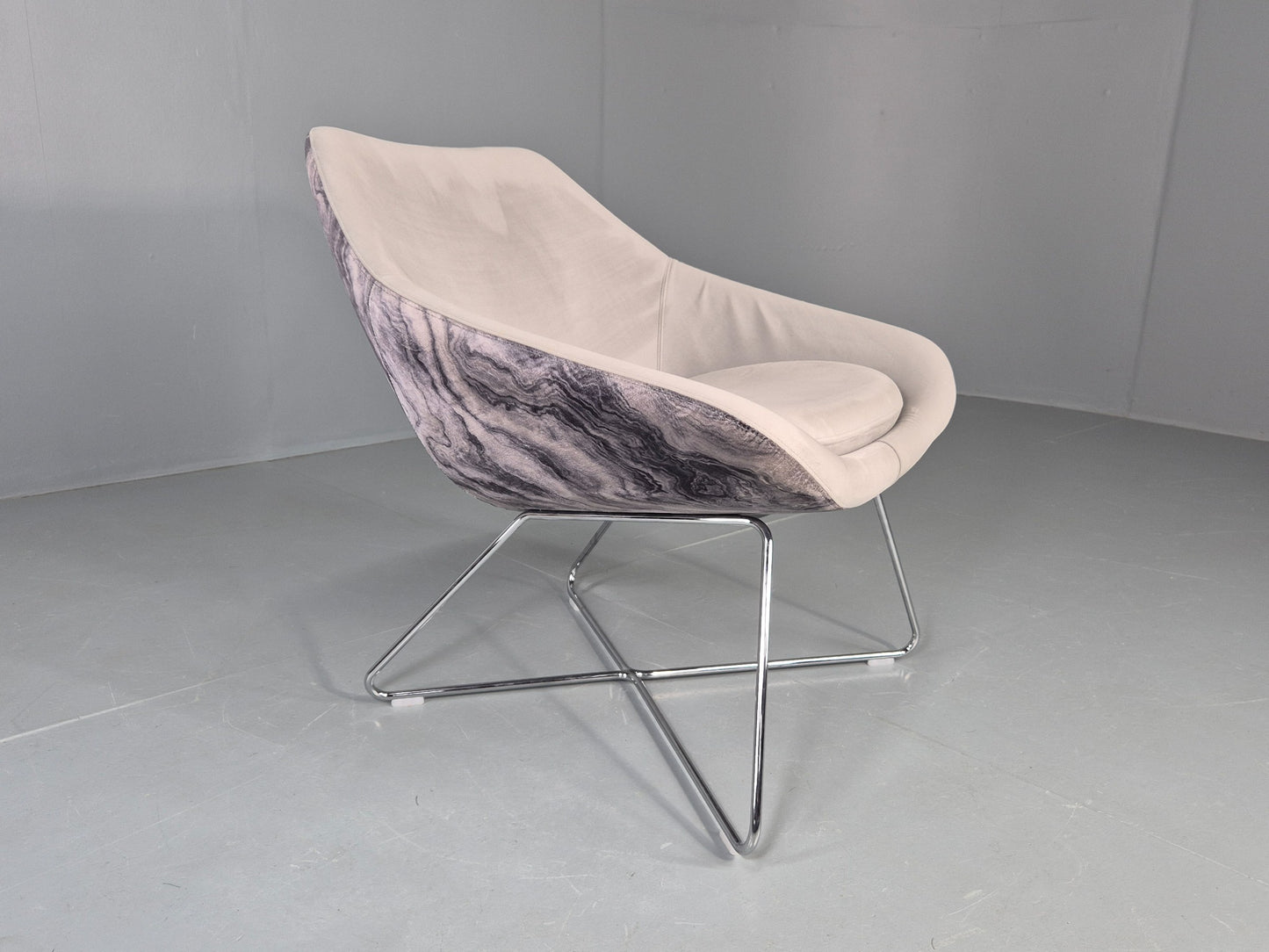 Vintage Retro Lounge Chair Allermuir A642 Two Tone Fabric Modern Design EB12805