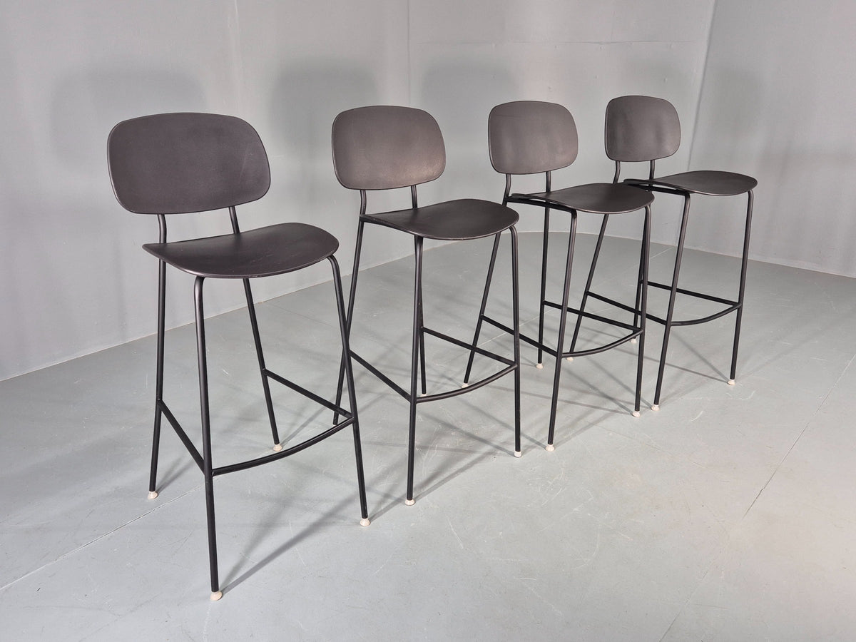 4 Tondina High Stools Infiniti Italian Design Black Plastic Pop Model  12998