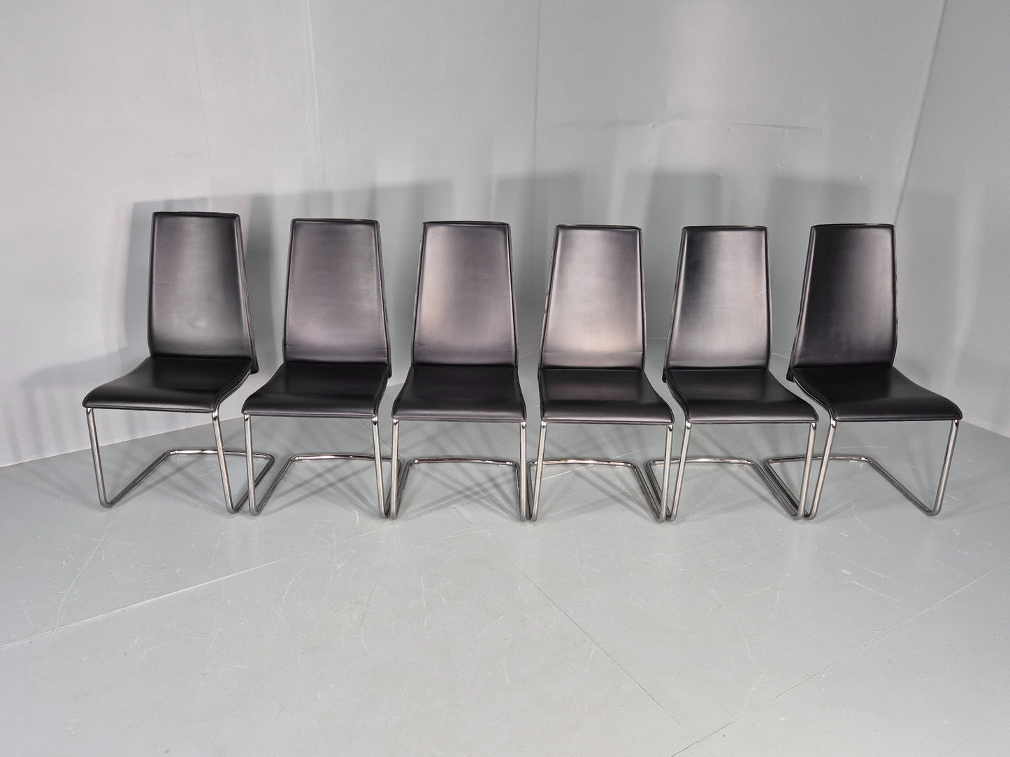 6 Vintage Calligaris Swing Chairs Black Leather and Chrome Modern Design EB12538