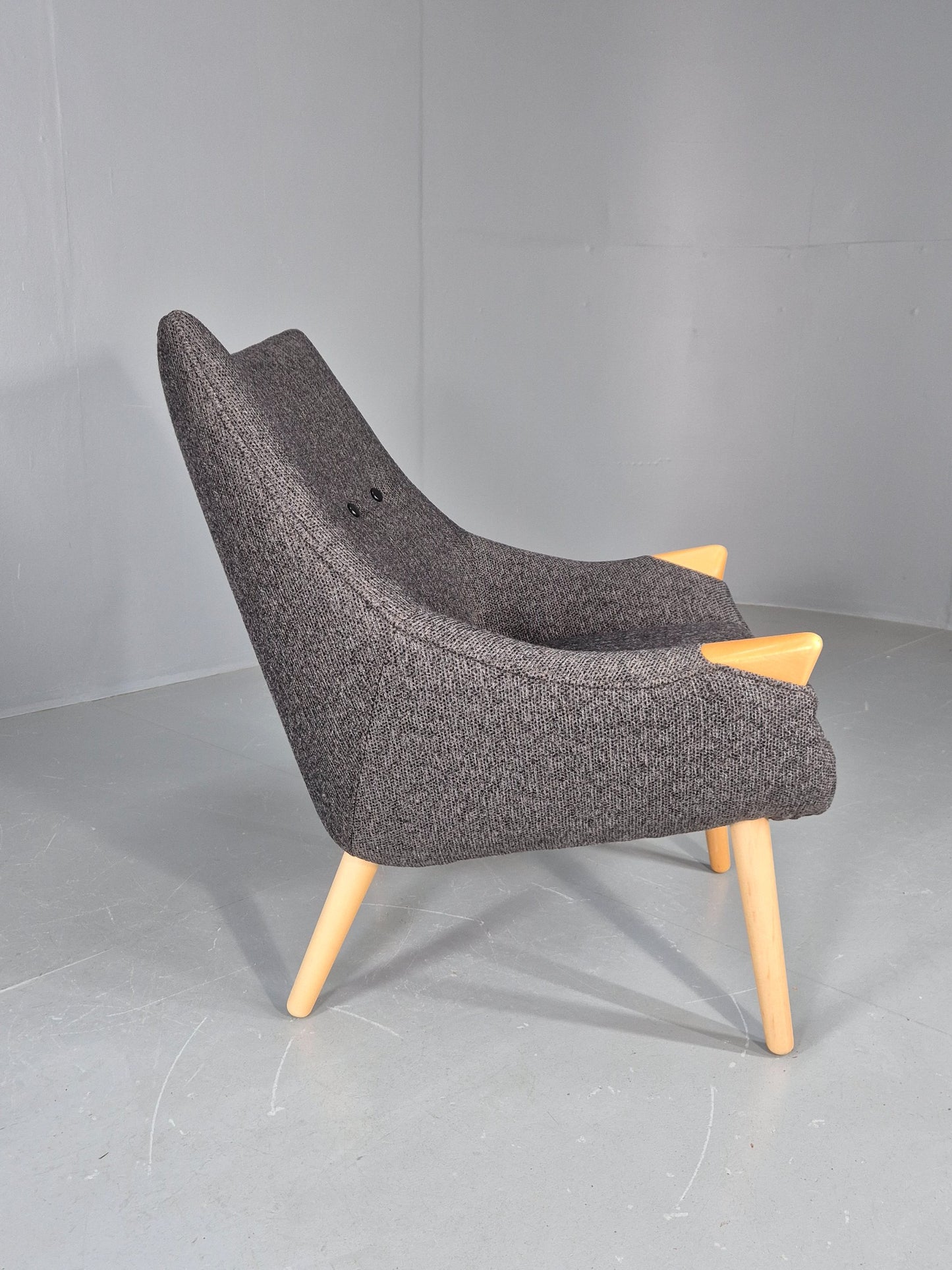 Vintage Mama Bear Matzform Lounge Chair Grey Beech Danish Modern Design EB12315