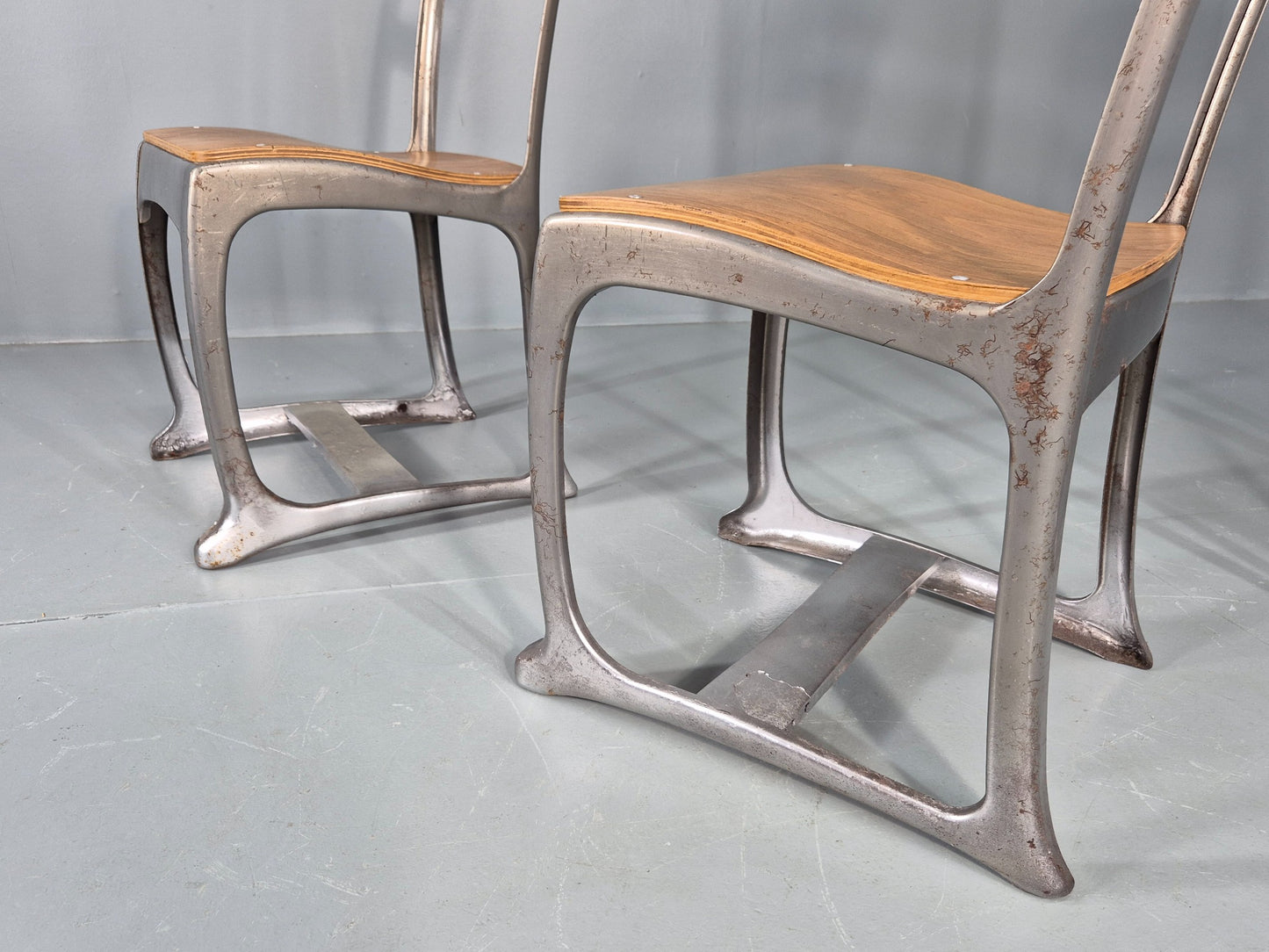 3 Vintage American seating Co. Envoy Chairs Adult size Retro MCM 1950s EB12552