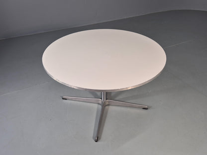 Vintage Fritz Hansen Circular Occasional Table Arne Jacobsen Design EB13001