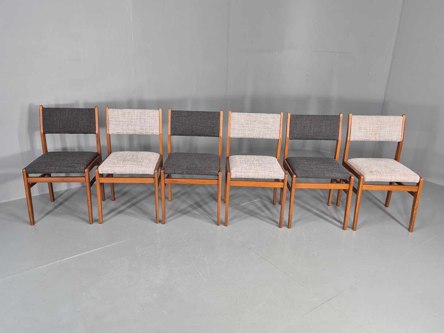 6 Vintage Mid Century Dining Chairs Teak Frame Two Tone Coverings 1970s  EB12035