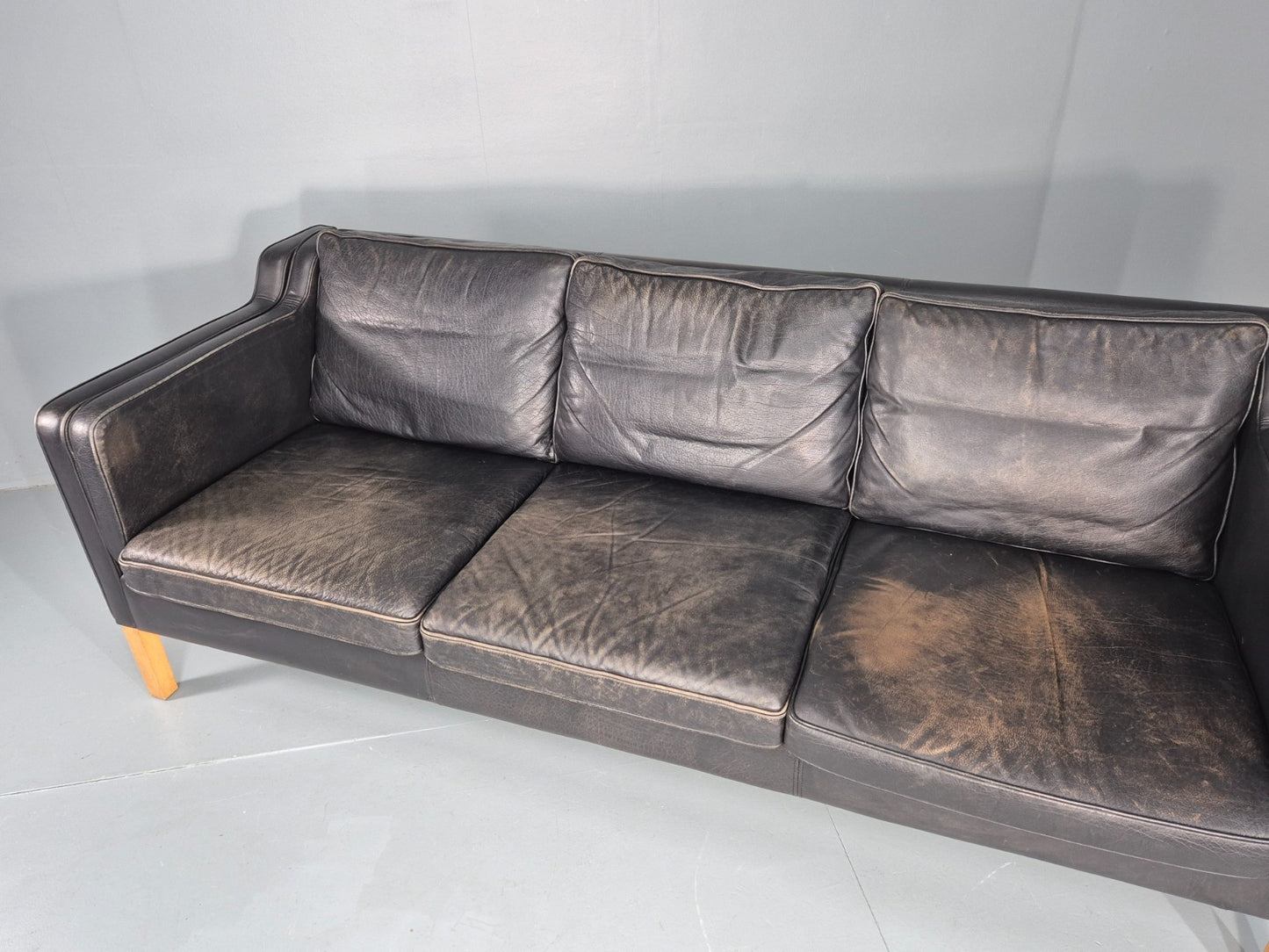 Danish Mid-Century 3-Seater Black Leather Sofa — Vintage Mogensen Style, Solid Wood Frame