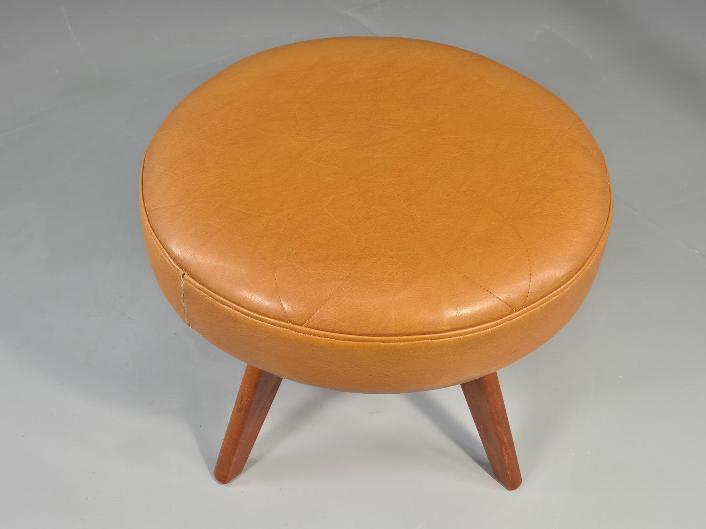 Vintage Mid Century Foot Stool Brown Vinyl Danish Teak Round Retro MCM EB12022