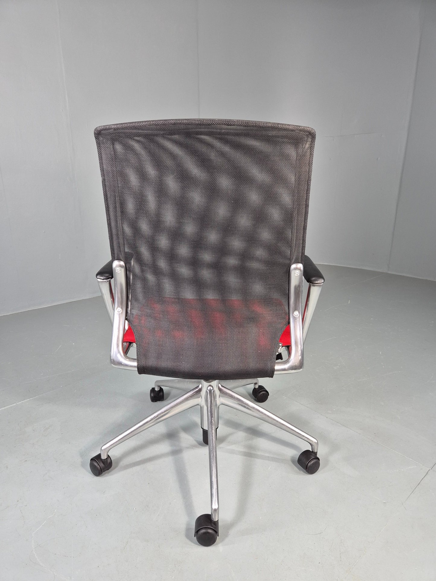 Vintage Vitra Media Office Chair Red and Black EB12245