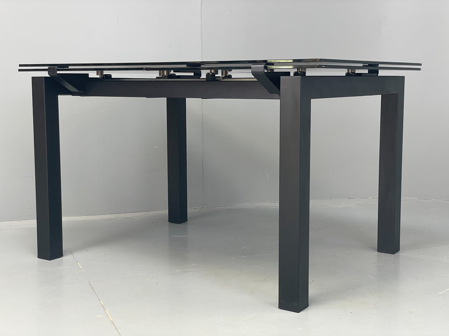 Calligaris Glass Dining Table Modern Italian Extending Steel 'Airport' EB12497