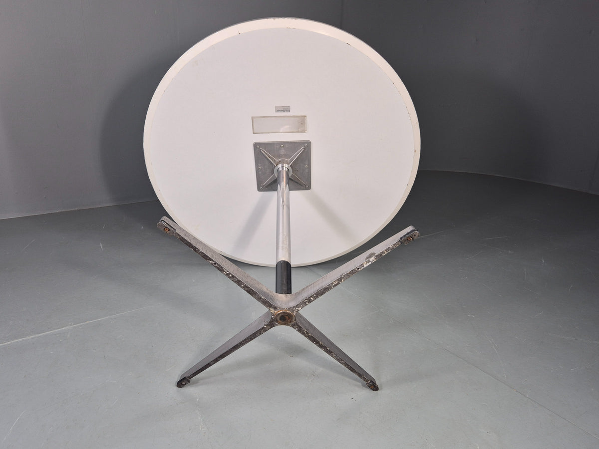 Vintage Fritz Hansen Circular Side Table Arne Jacobsen Design EB13005
