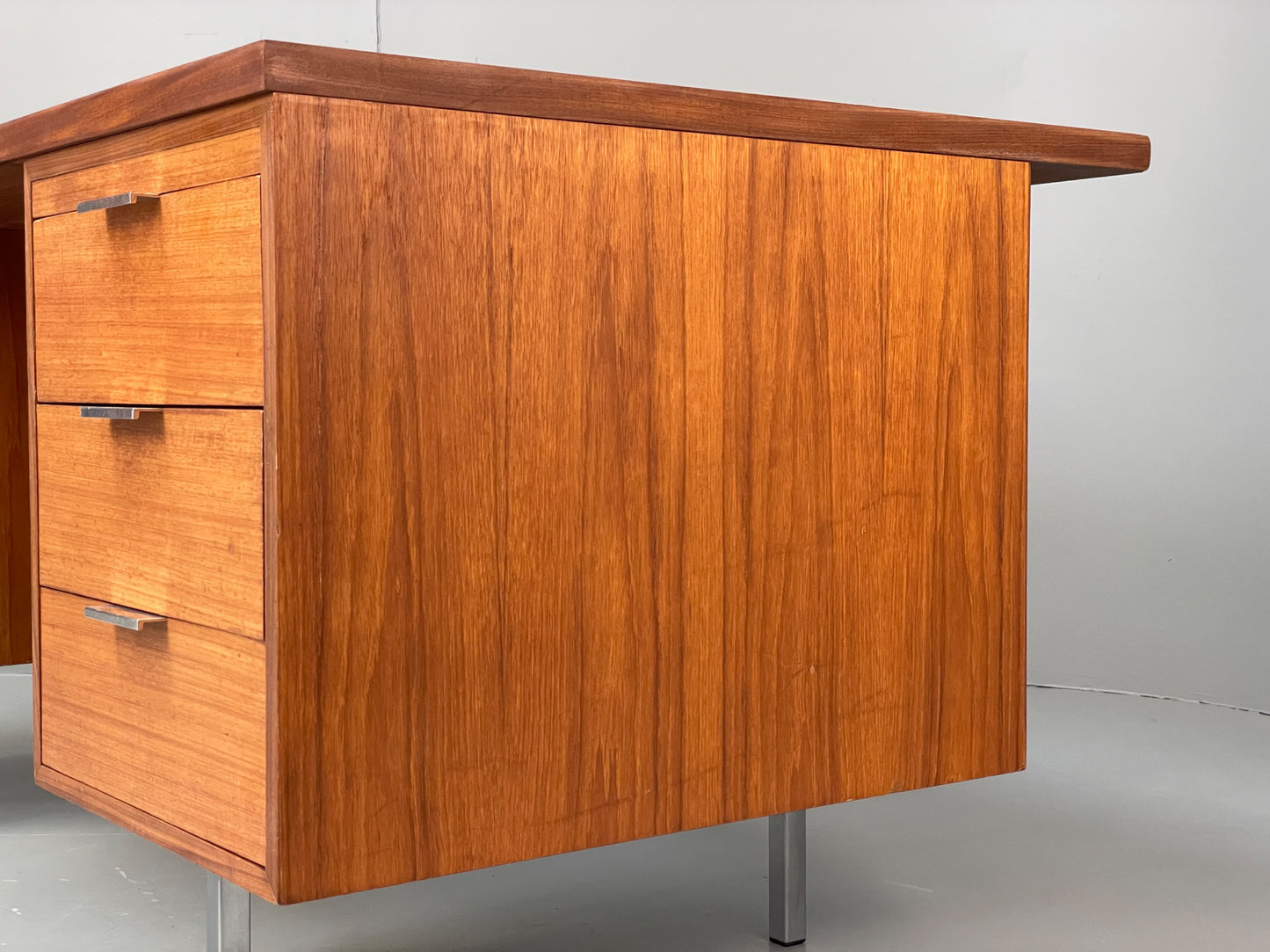 Vintage Teak Executive Desk Mid Century 1960s Drawers Chrome Retro EB12896