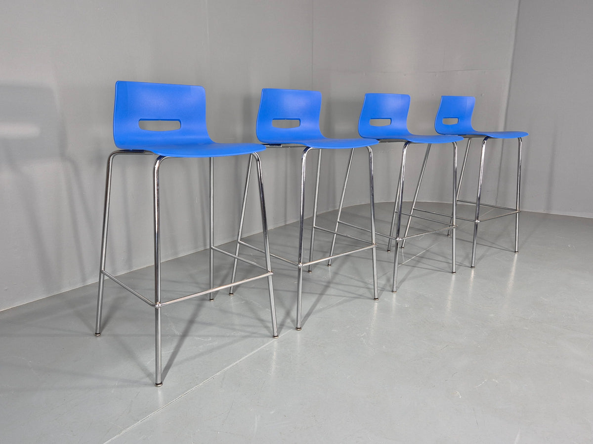 4 Bar Stools Modern Design Allermuir Casper Blue Chromed Steel Frame EB12999