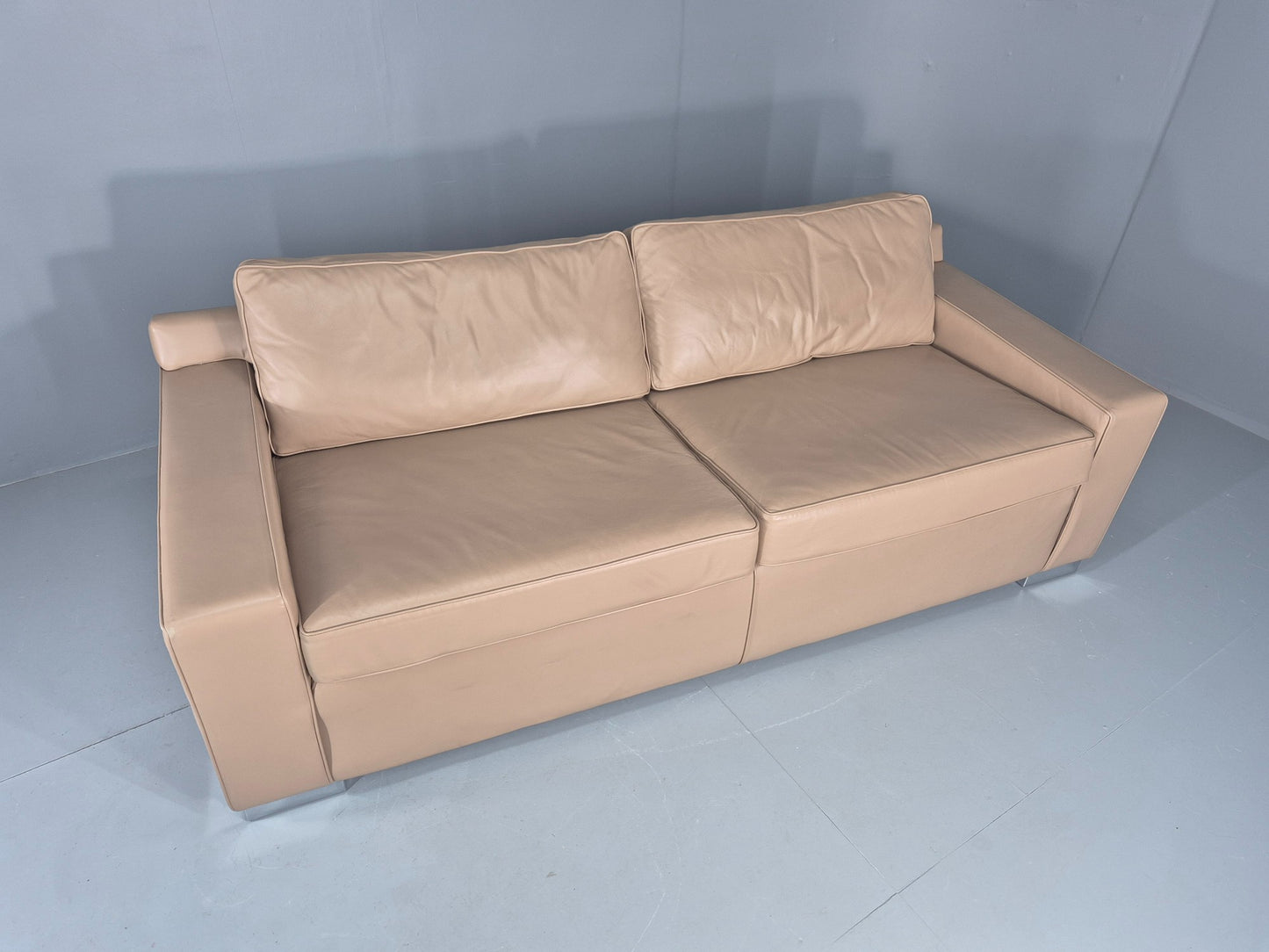Modern Design 3 Seater Leather Sofa Moores Interiors Bespoke Quality EB11996