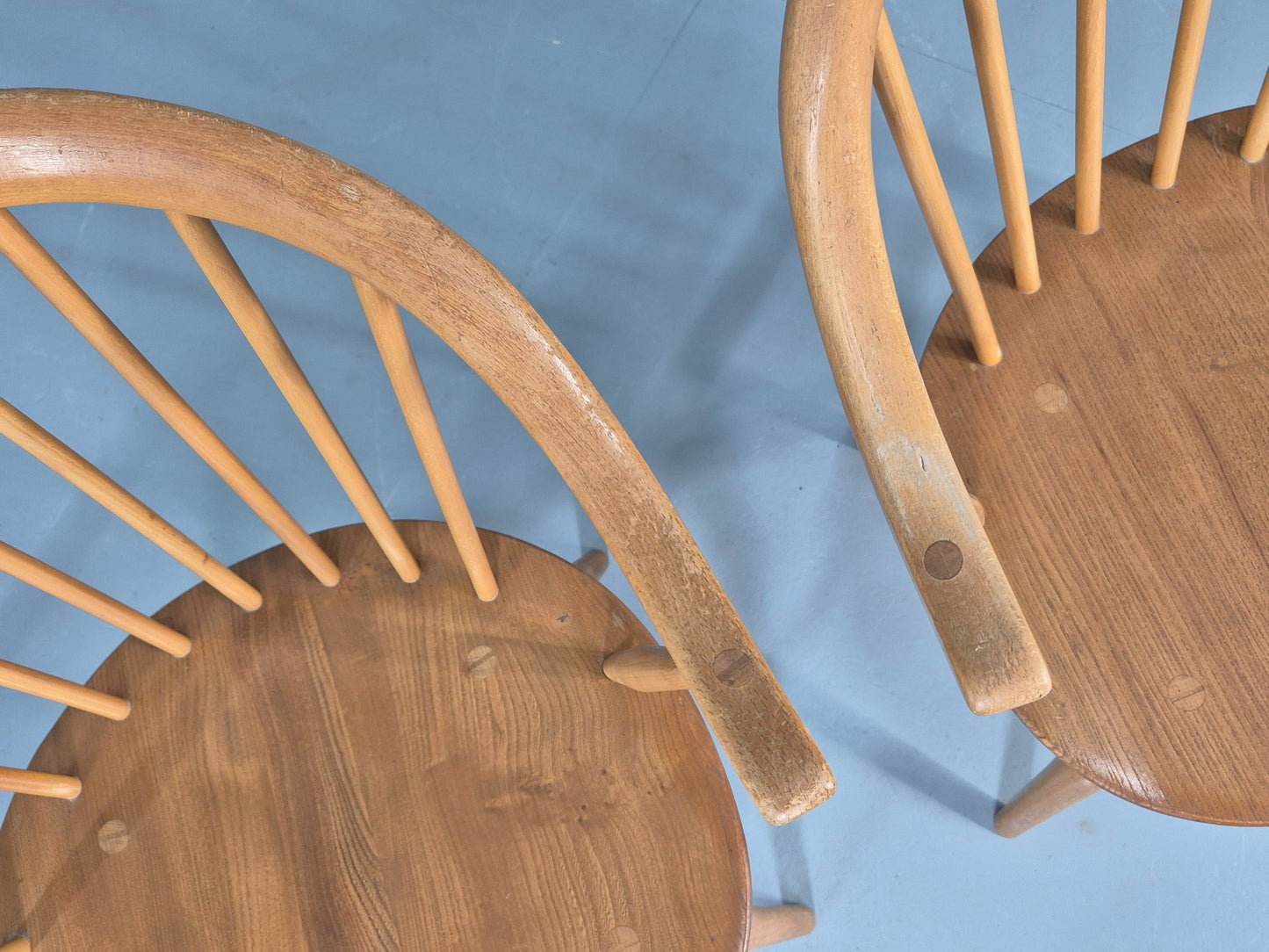 2 Ercol Cowhorn Elbow Chairs Blonde Wood 1960s Short Legged Retro MCM EB12459