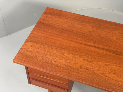 Vintage Danish Teak Desk Mid Century Retro Drawers Beech Legs EB12334