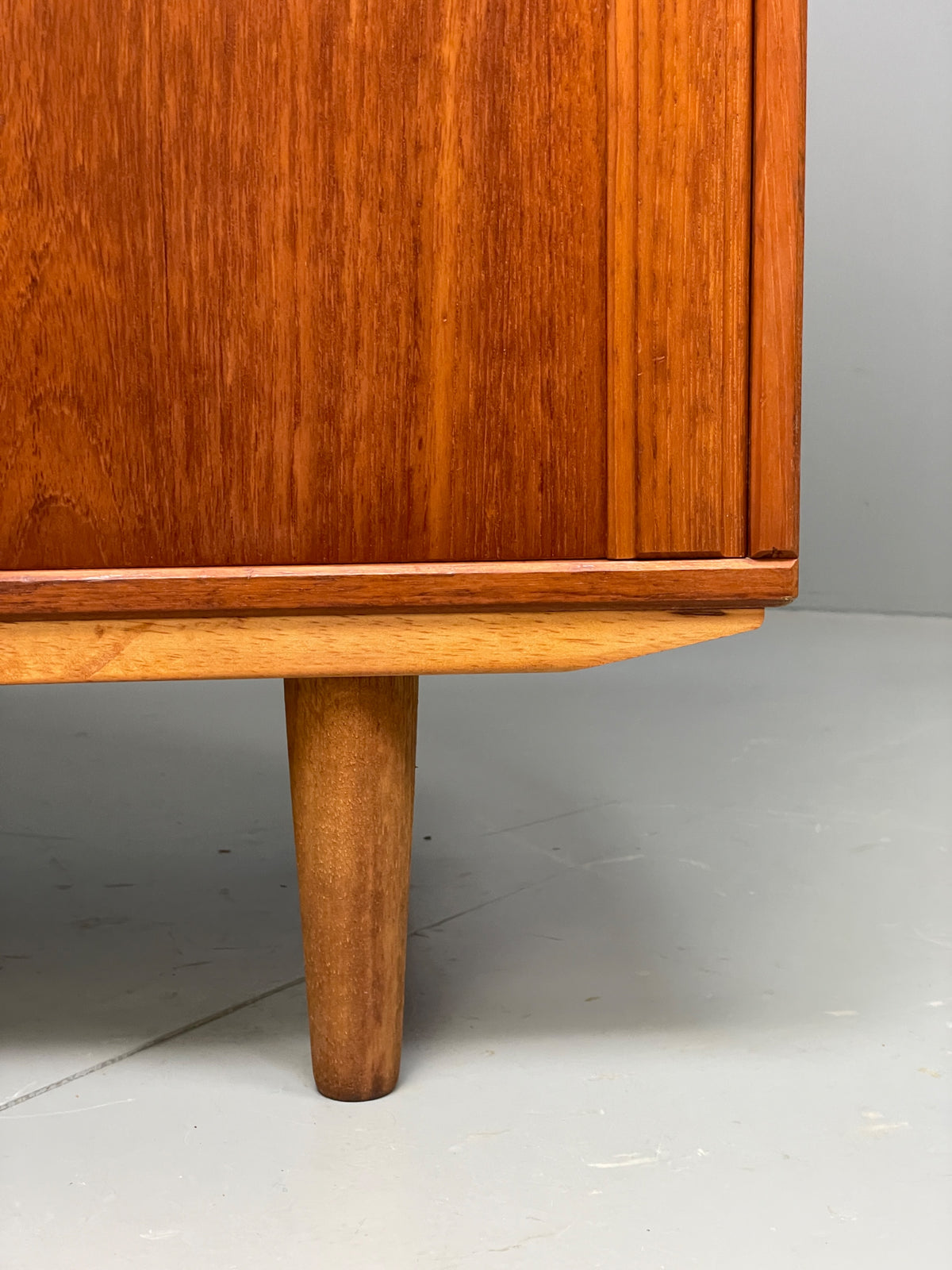 Vintage Teak Cabinet Danish 1970s Retro Mid Century Shelving Cupboard EB12964
