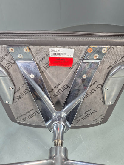 Modern Design Brunner Finasoft Conference Chair Grey Leather EB12997