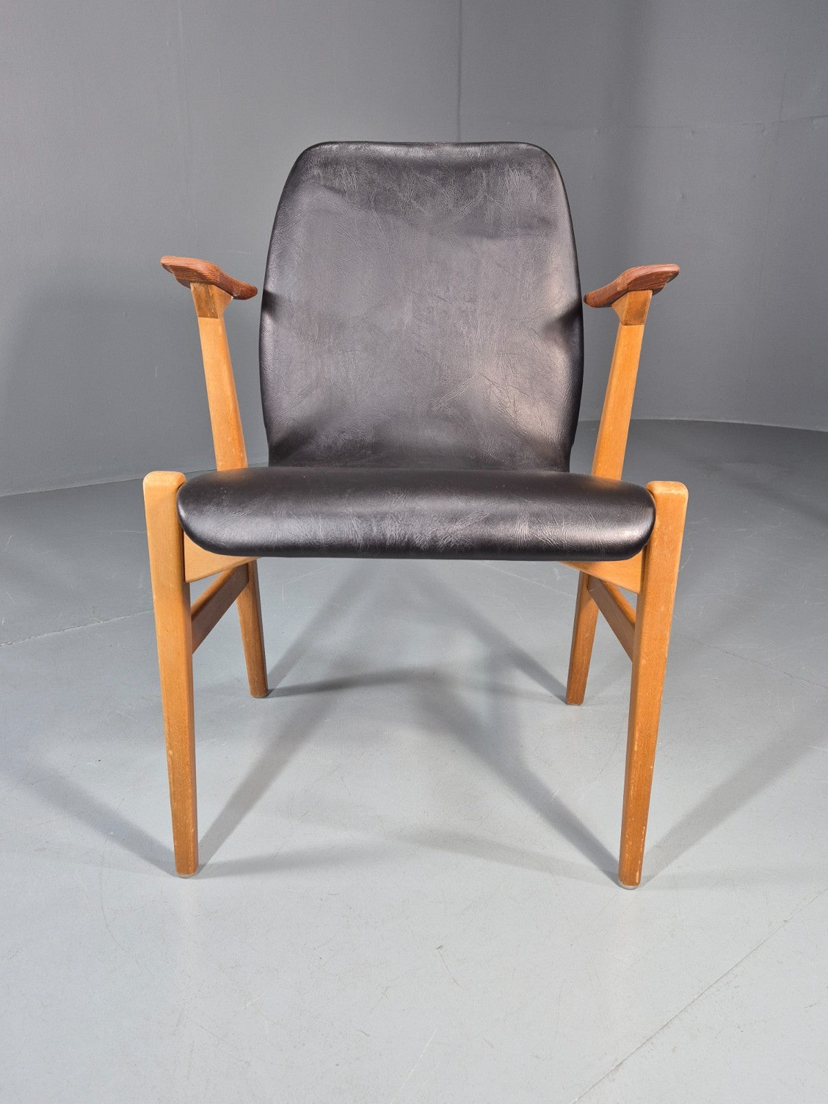 MIdCentury Desk Chair Sweden Teak Beech Vinyl 1960s Retro Svegards EB11071 MDIN