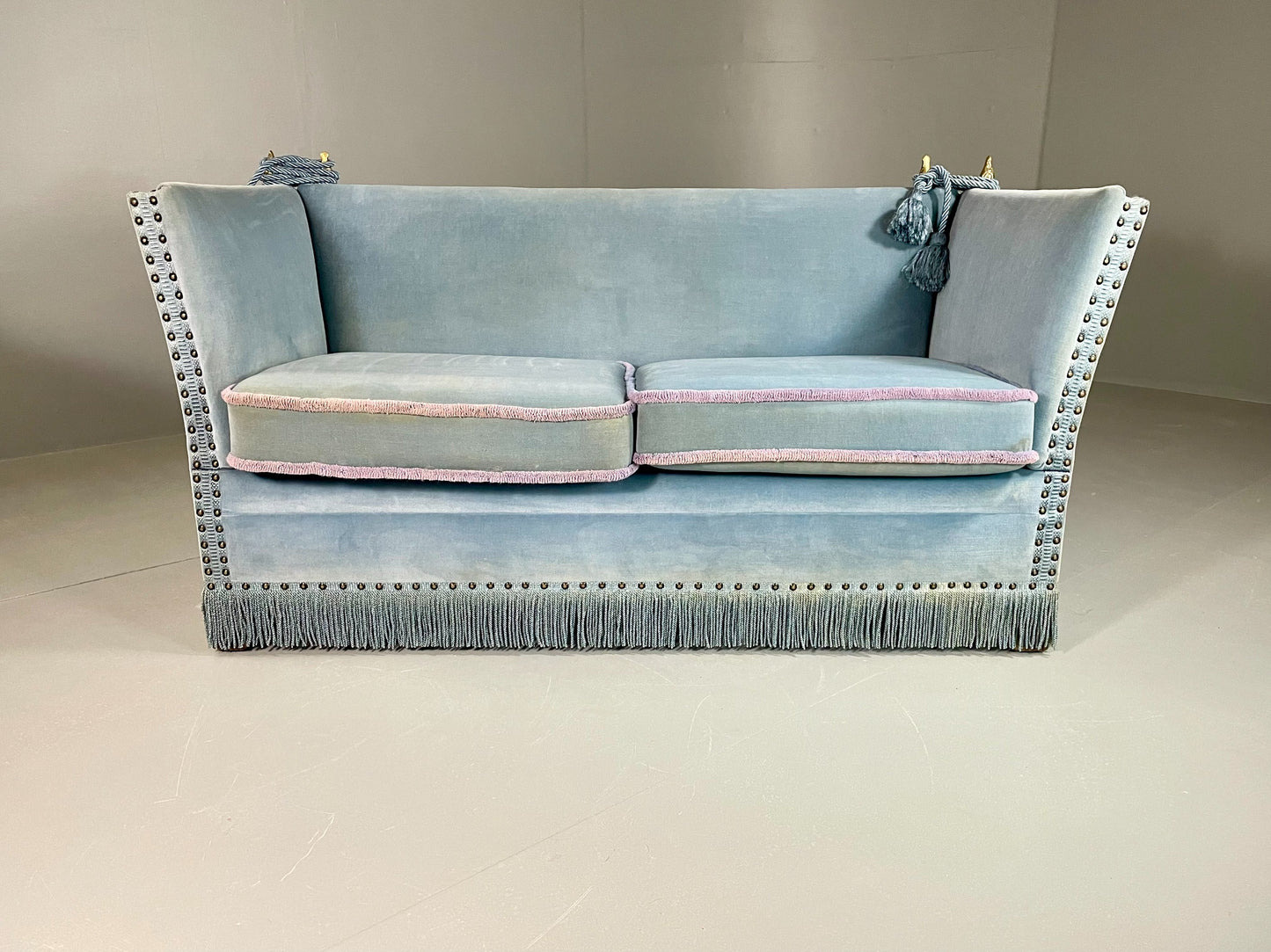 Vintage 2 Seater Knole Sofa Danish Blue Velvet Velour 1950s Tassles Trim EB06007
