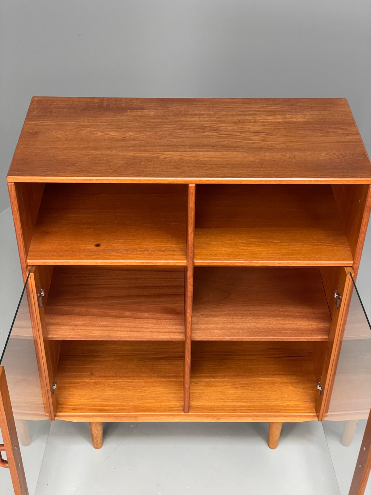 Vintage Teak Cabinet Danish 1970s Retro Mid Century Shelving Cupboard EB12965