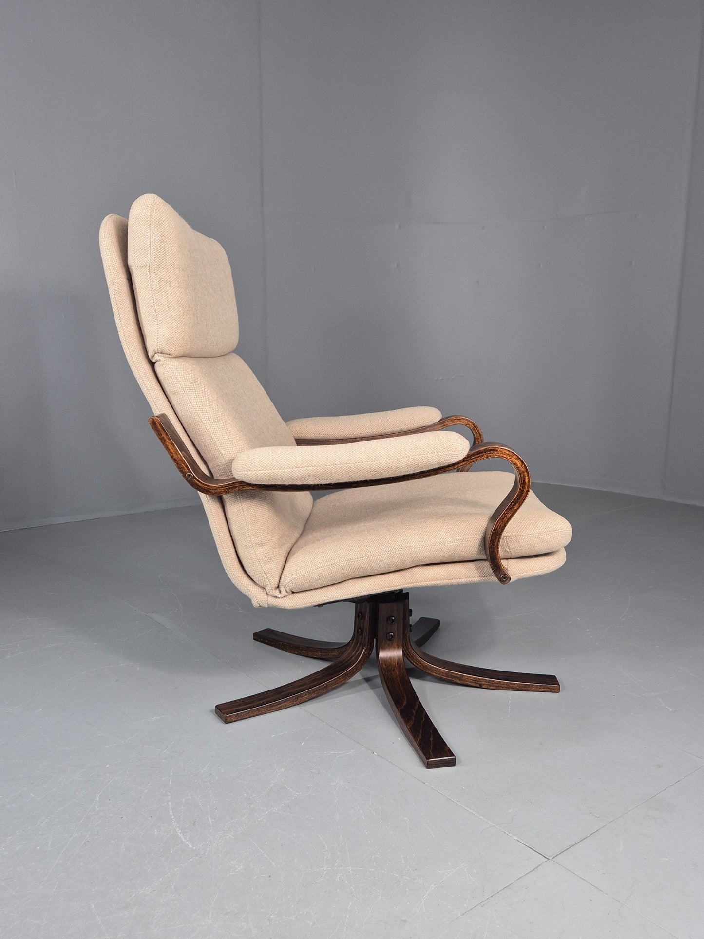 Vintage Danish Mid Century Swivel Chair Cream Bentwood Frame1970s Retro EB12123