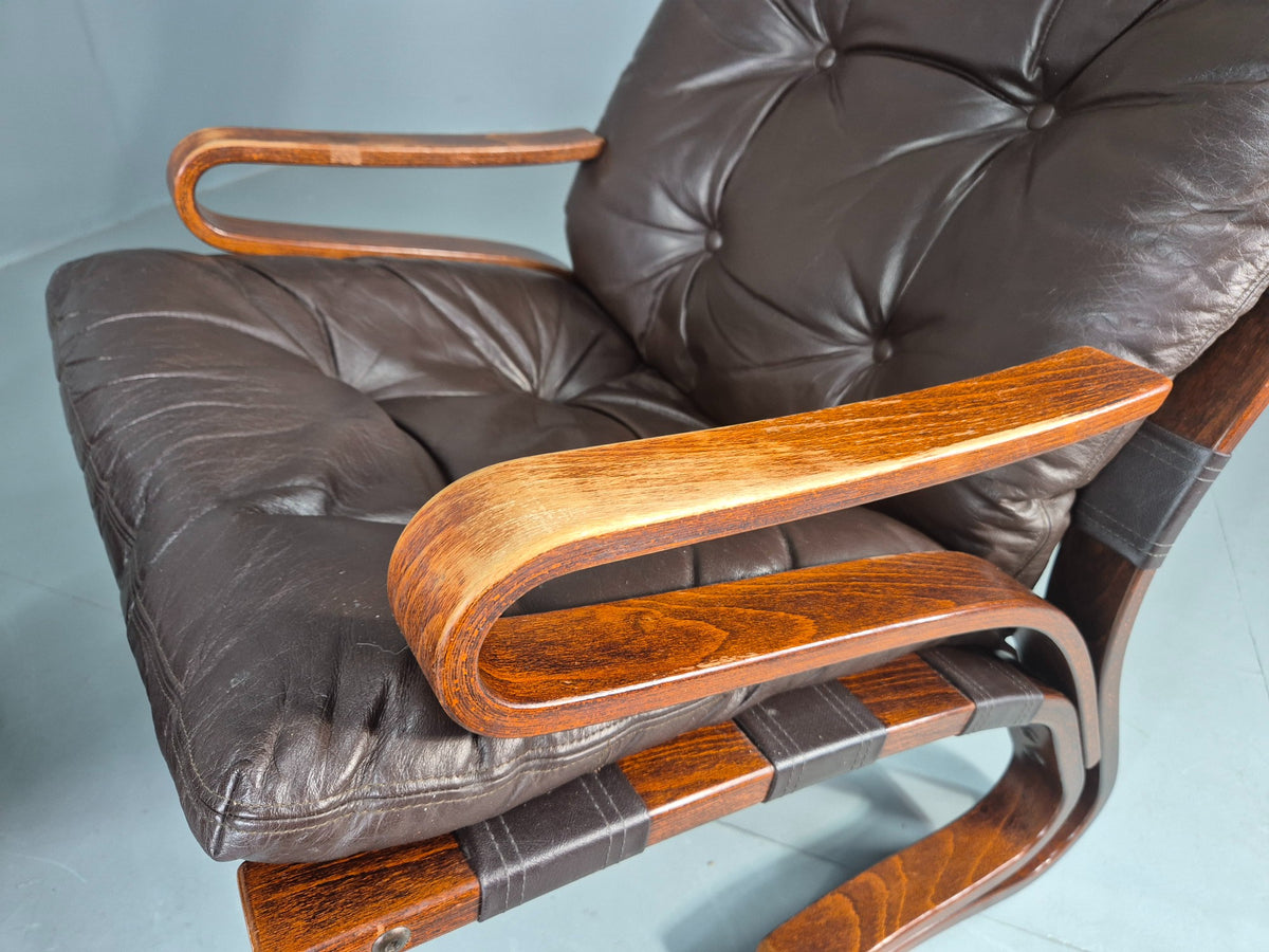 2 Vintage Skyline Leather Lounge Chairs High Back Bentwood Frame Retro EB13085