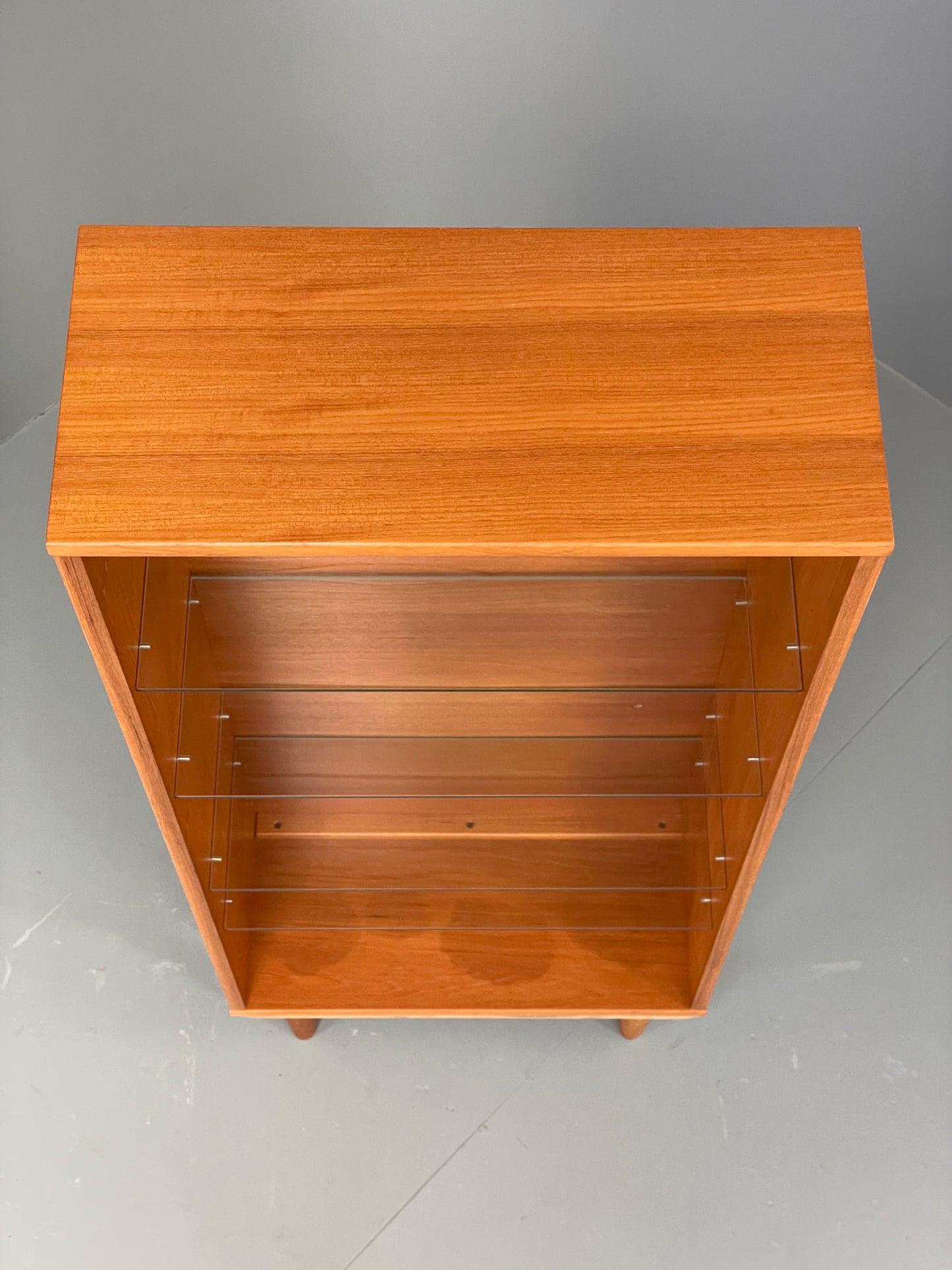 Vintage 1980s Teak Bookcase Beaver & Tapley Glass Shelves Retro Shelving EB12931