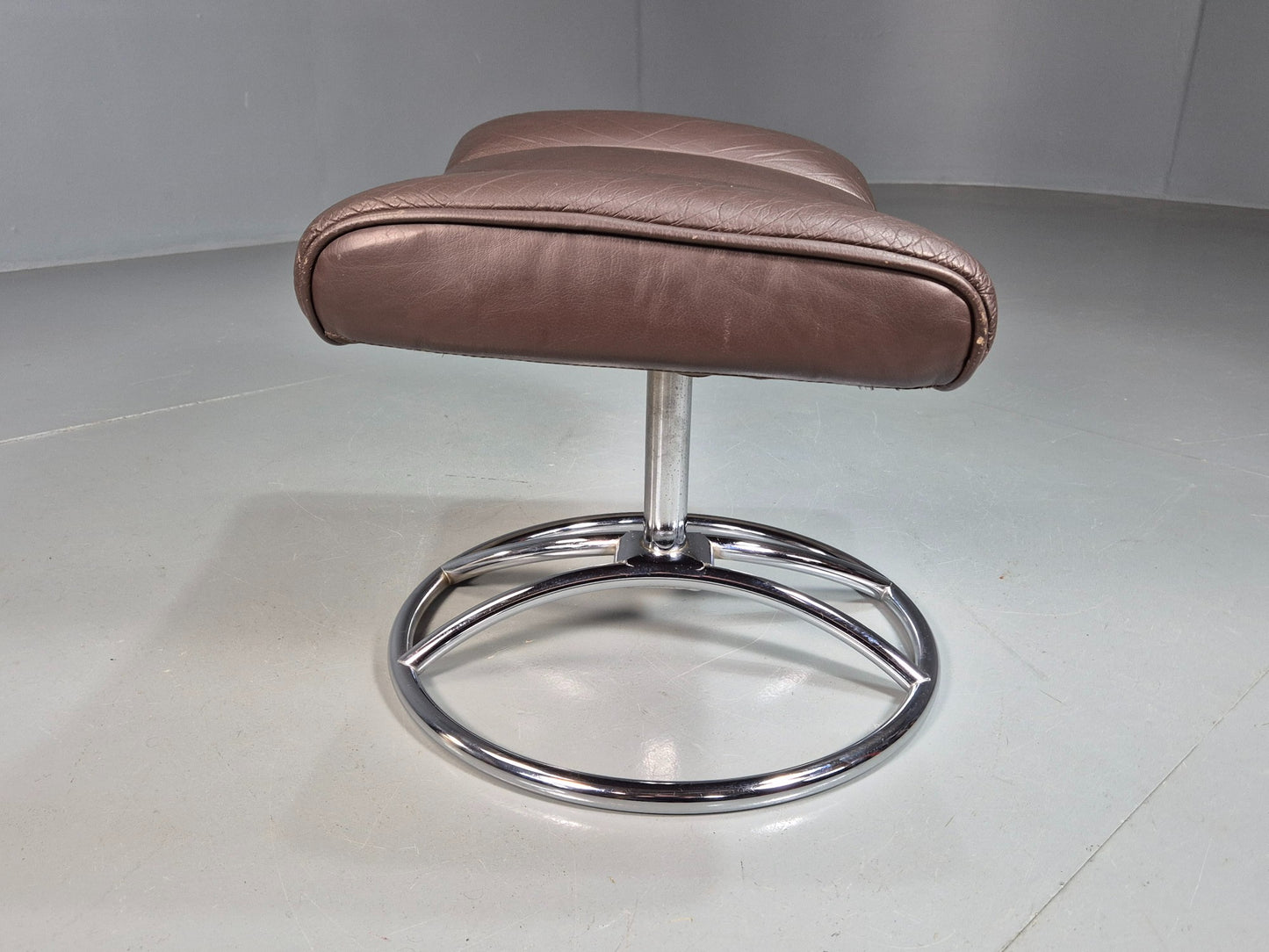 Vintage Mid Century Footstool Stressless 1970s Brown Leather Chrome EB07922