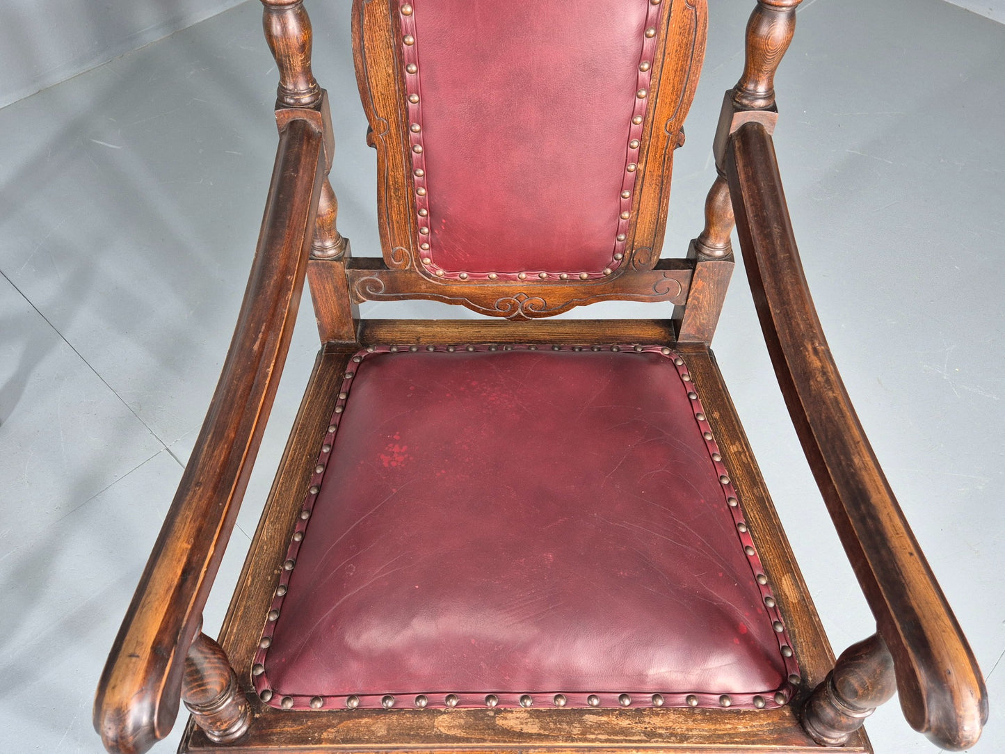 2 Antique Baroque Revival Oak Throne Chairs Late 19th Century EB12259