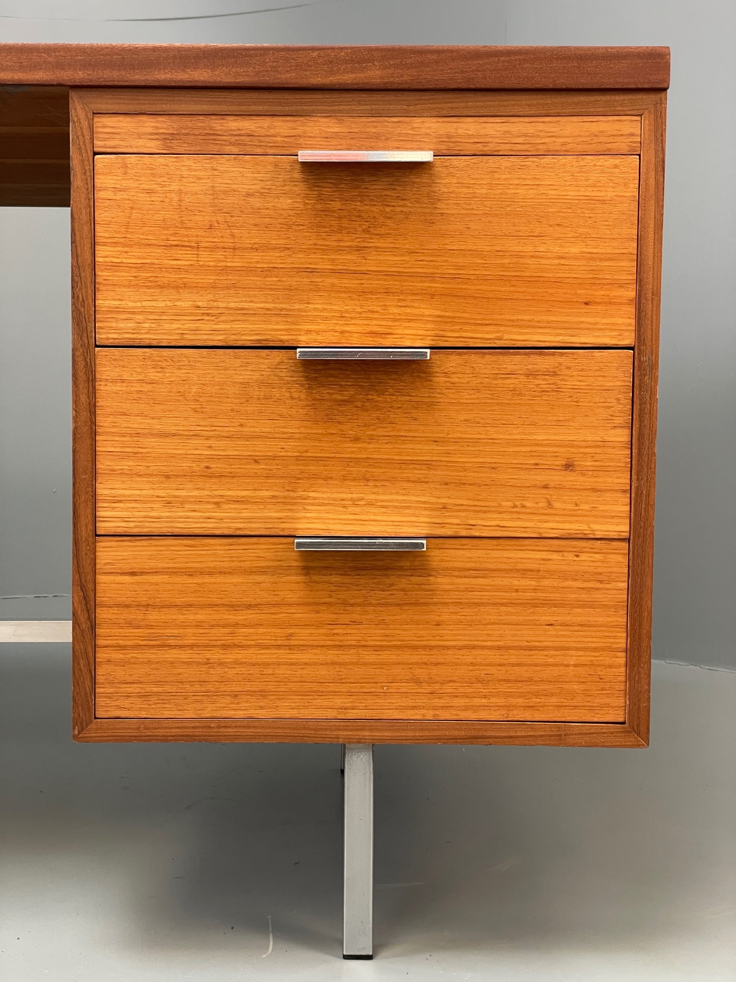 Vintage Teak Executive Desk Mid Century 1960s Drawers Chrome Retro EB12896