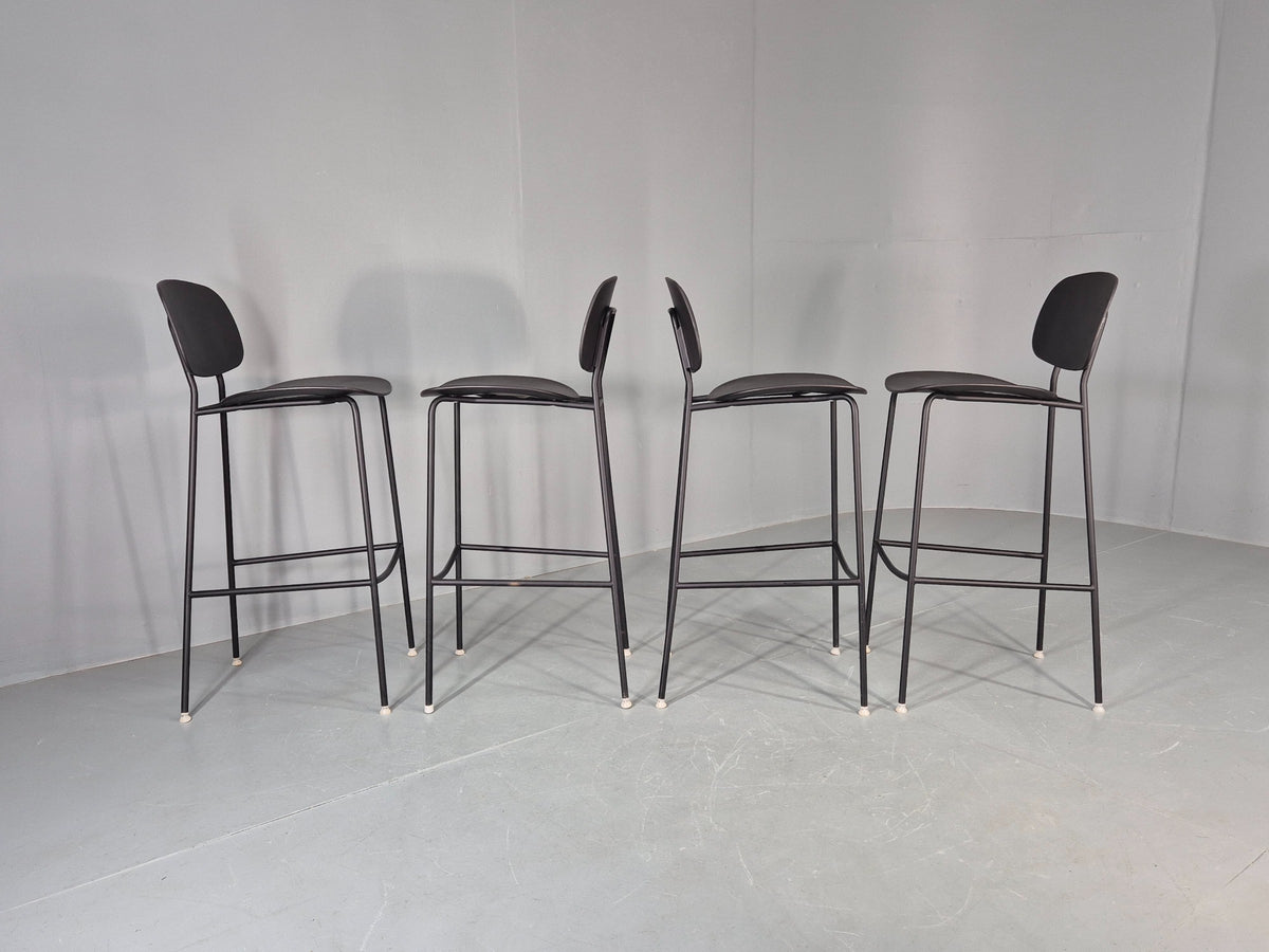 4 Tondina High Stools Infiniti Italian Design Black Plastic Pop Model  12998