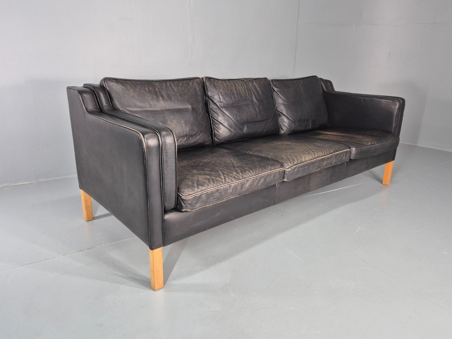 Danish Mid-Century 3-Seater Black Leather Sofa — Vintage Mogensen Style, Solid Wood Frame
