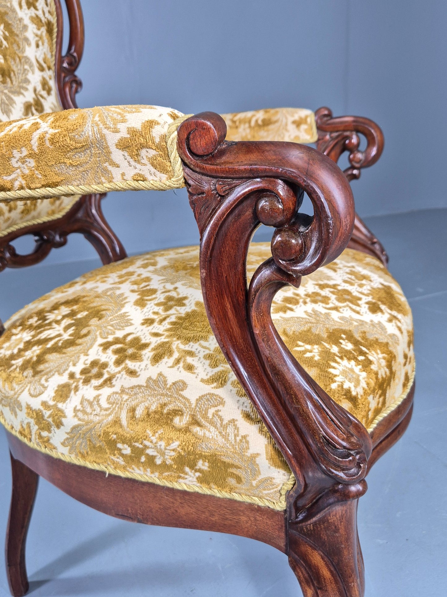 Antique Baroque Revival Arm Chair Carved Frame Gold Moquette Upholstery EB12740