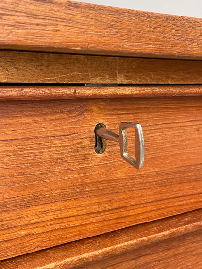 Vintage Danish Teak Desk Mid Century Retro Drawers Beech Legs EB12334