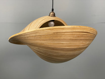 Verza Bamboo Pendant Lamp Freeform Shape Sustainable Handcrafted