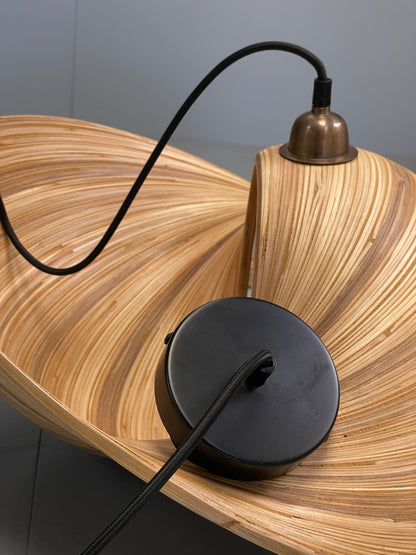 Verza Bamboo Pendant Lamp Freeform Shape Sustainable Handcrafted