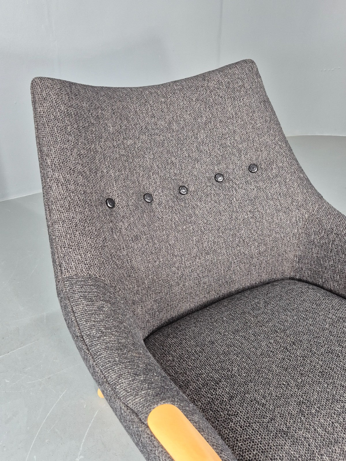 Vintage Mama Bear Matzform Lounge Chair Grey Beech Danish Modern Design EB12315