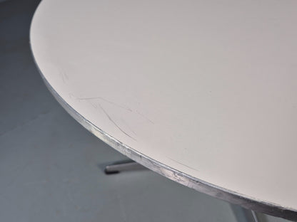 Vintage Fritz Hansen Circular Occasional Table Arne Jacobsen Design EB13001