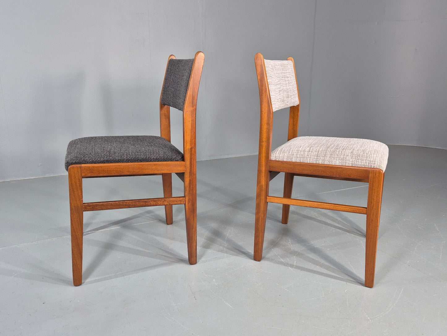 6 Vintage Mid Century Dining Chairs Teak Frame Two Tone Coverings 1970s  EB12035
