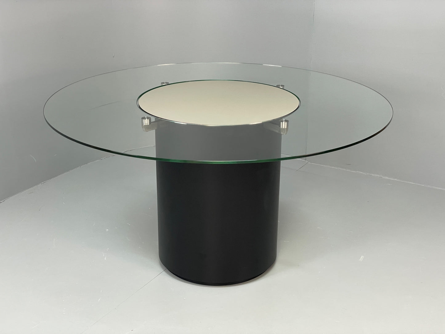 Circular Glass Dining Table By BoConcept Lazy Suzan Black Ash Modern EB12883