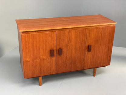 Vintage Teak Sideboard 1970s Retro Midcentury Shelving Chunky Handles EB12879