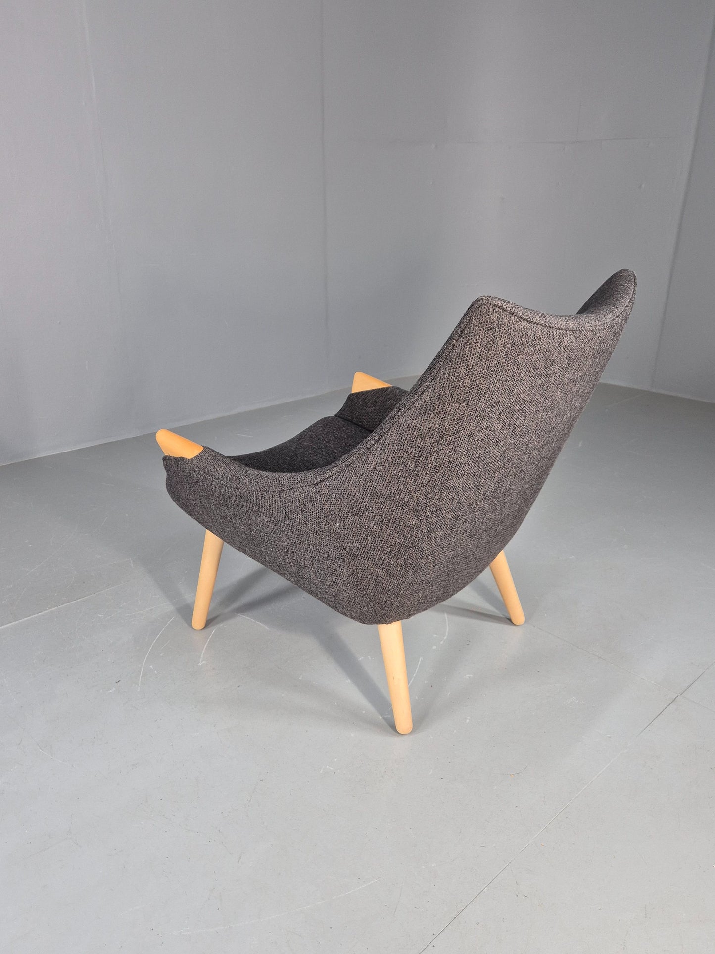 Vintage Mama Bear Matzform Lounge Chair Grey Beech Danish Modern Design EB12317
