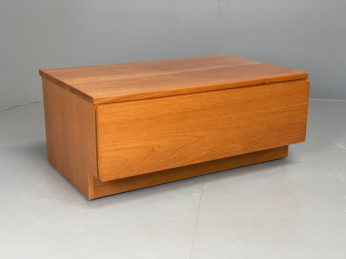 Vintage Teak Drawer TV Unit By Beaver & Tapley Retro Storage EB13155
