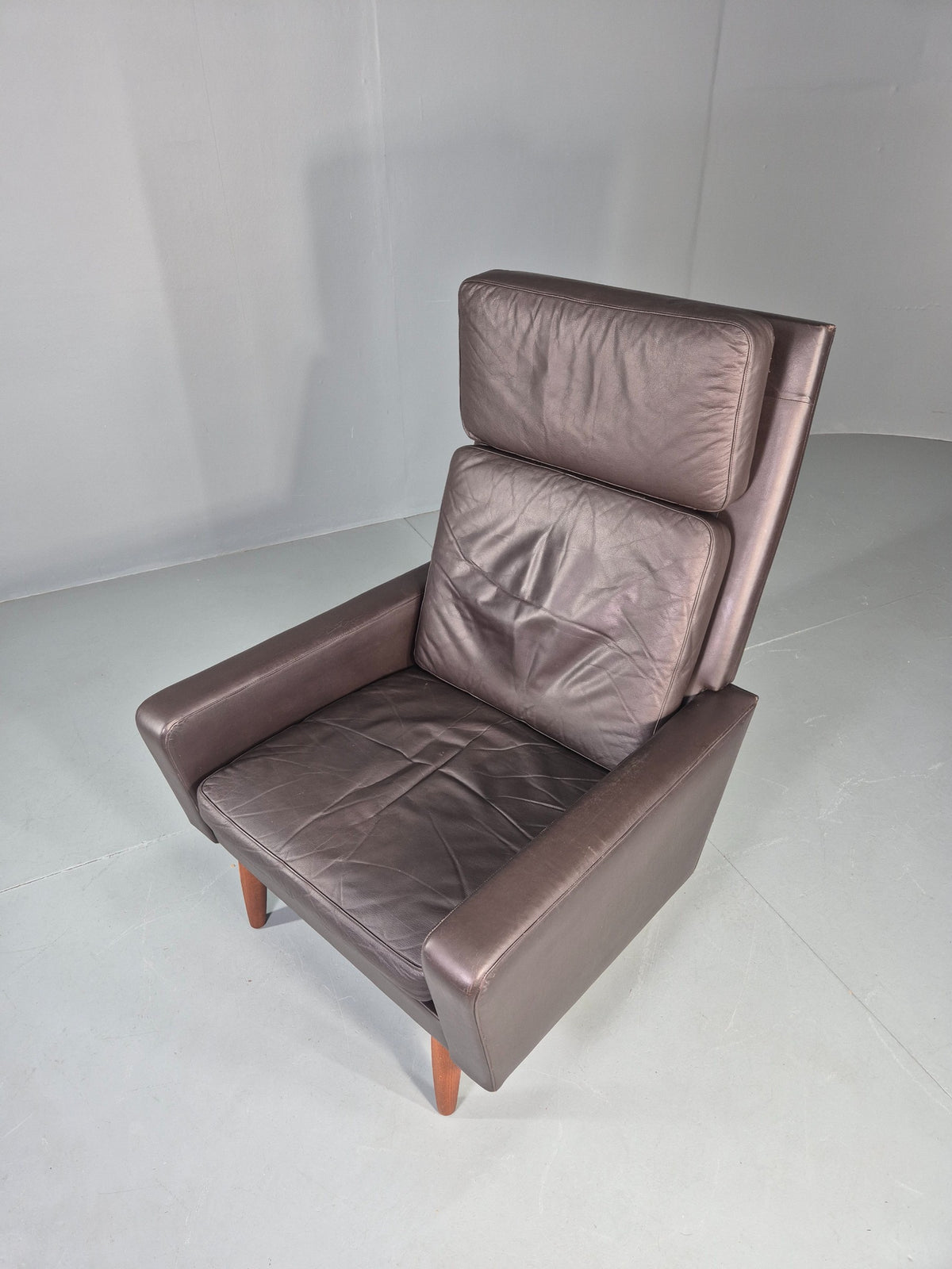 Vintage Danish Design Lounge Chair Brown Leather 1960s High Back MCM  EB13064