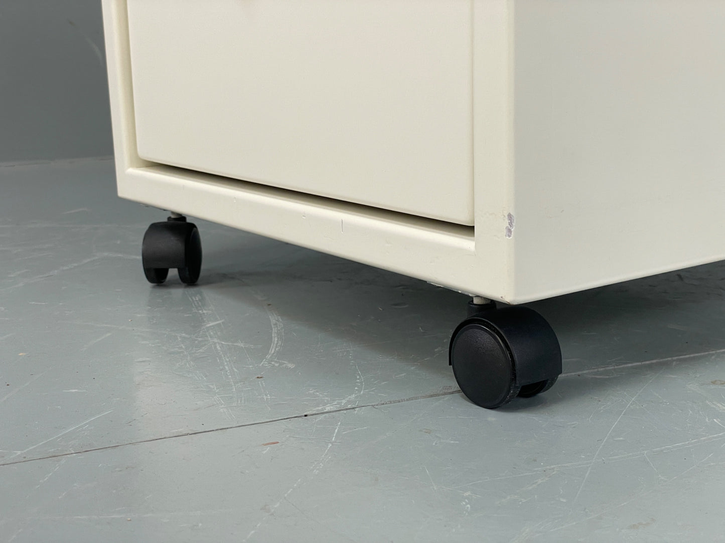 Vintage Hülsta Bedside Cabinet Chest of Drawers White 1990s EB12283
