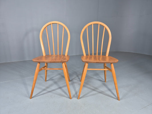 2 Ercol Windsor Chairs Elm and Beech 4 Stick Model 1960s Retro EB12269