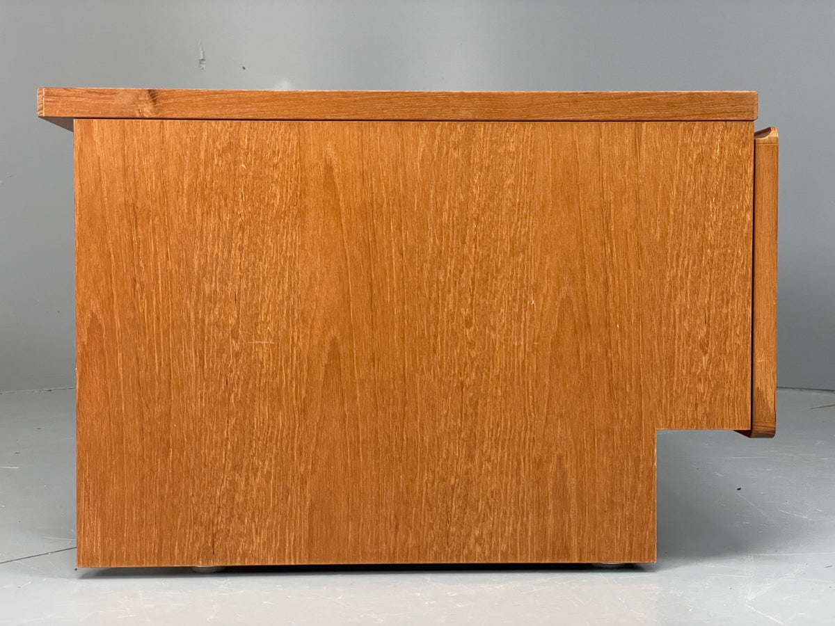 Vintage Teak Drawer TV Unit By Beaver & Tapley Retro Storage EB13155