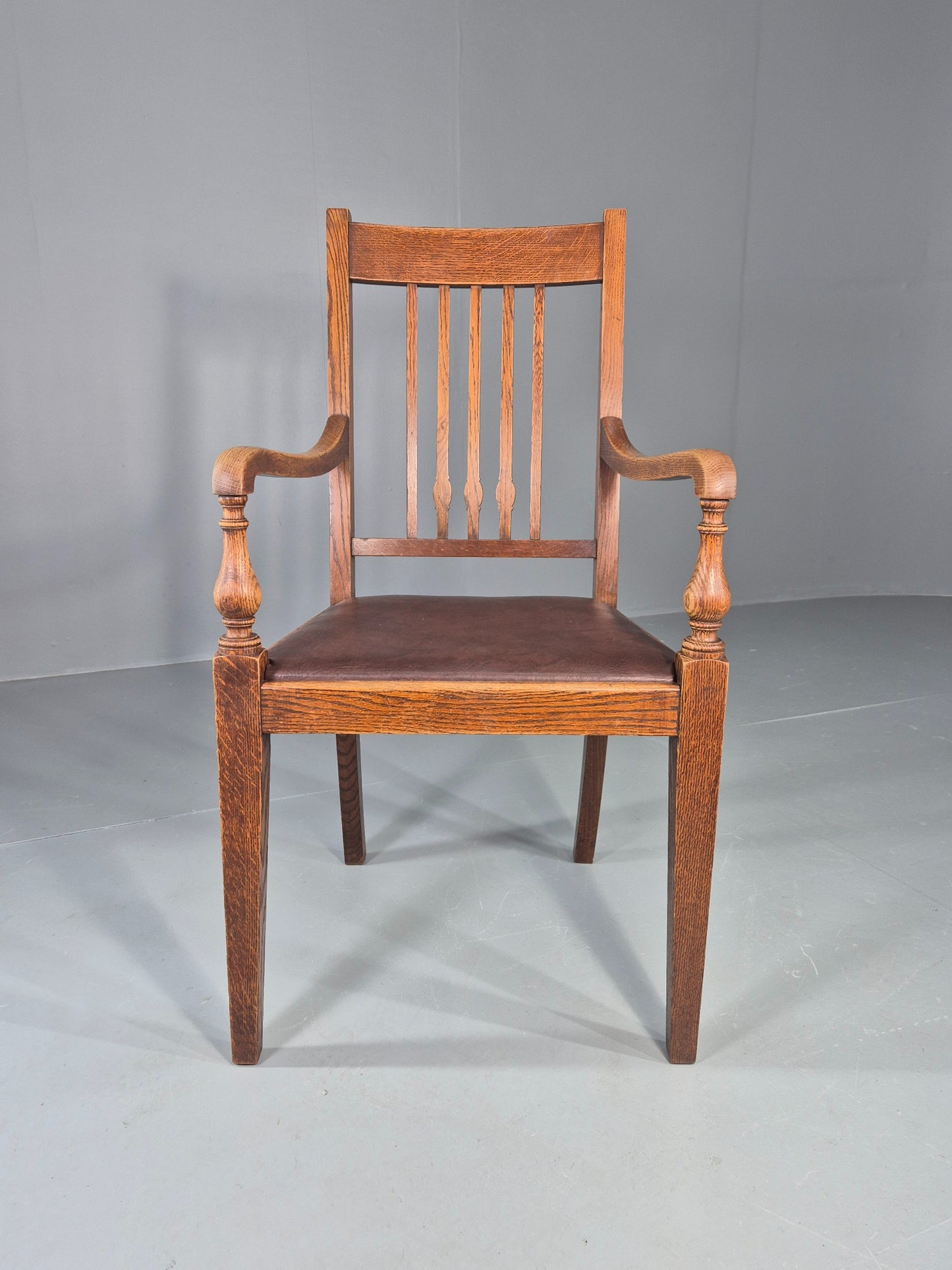 Antique Oak Elbow Chair Arts and Crafts Edwardian Vinyl Seat  EB12525